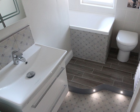 Family Bathroom in an awkward space – Bishopston, Bristol